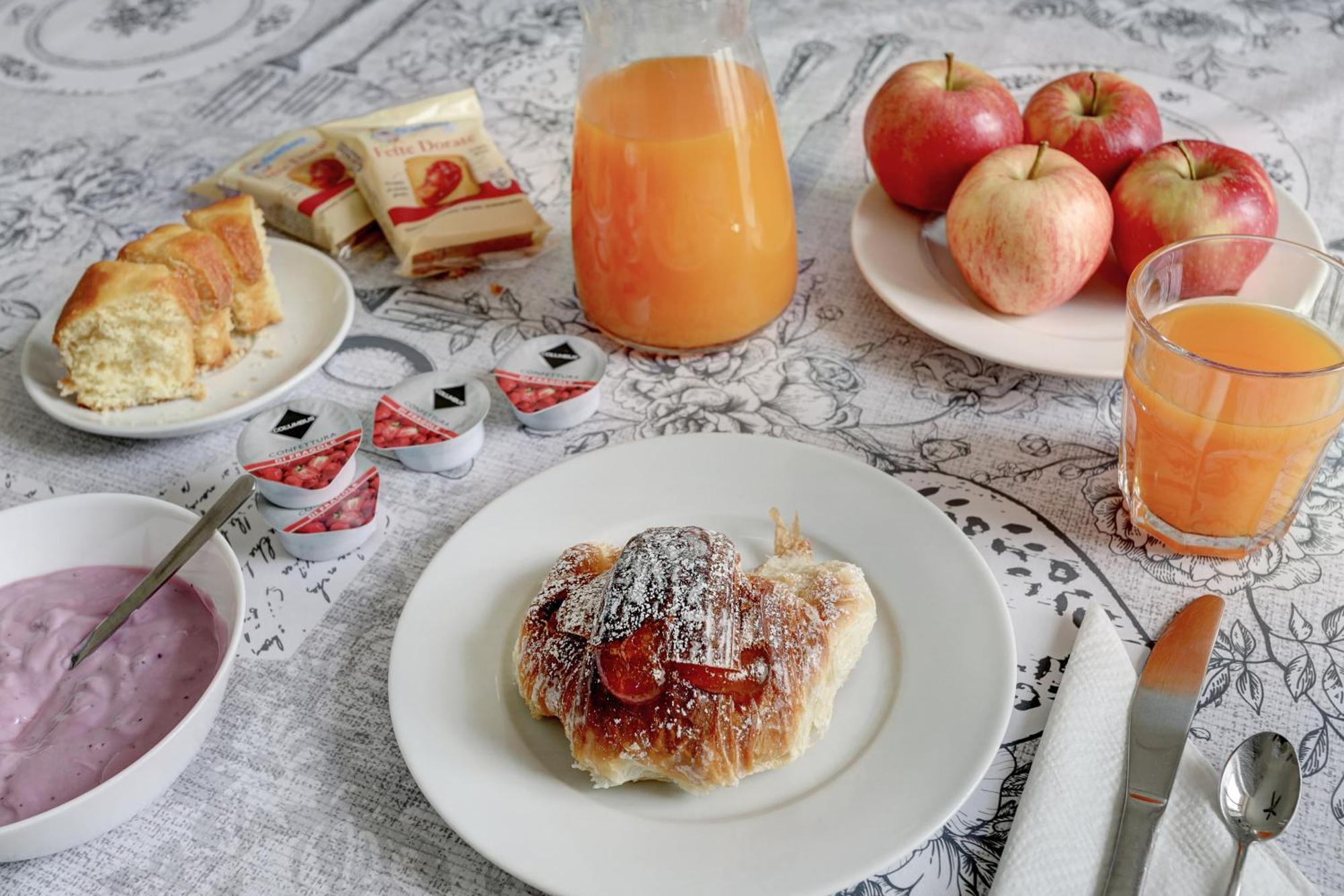 Bed and Breakfast Claudia House Roma Termini Exterior foto