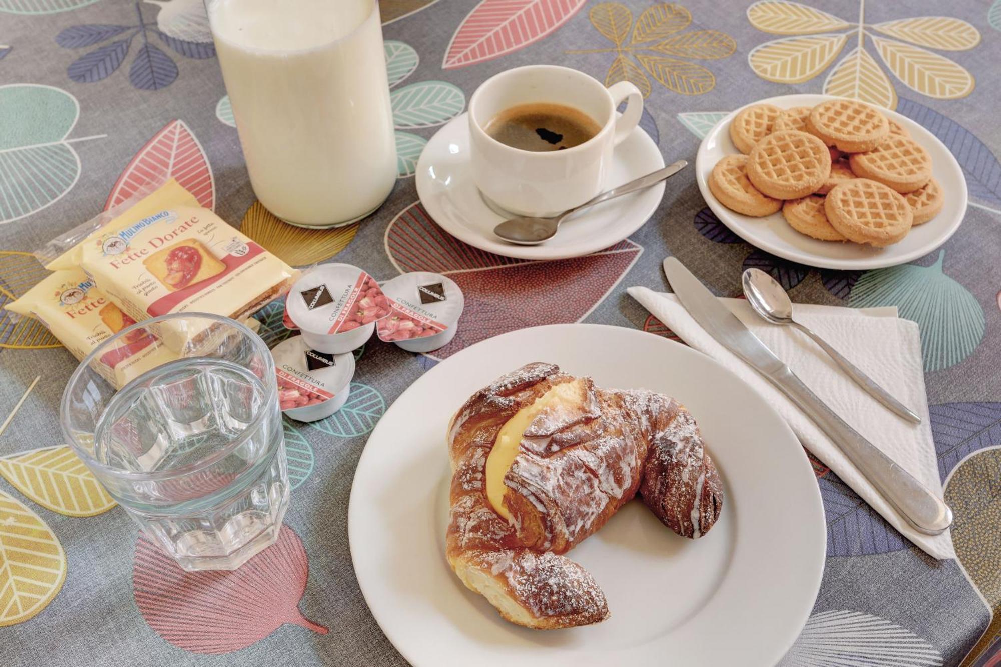 Bed and Breakfast Claudia House Roma Termini Exterior foto